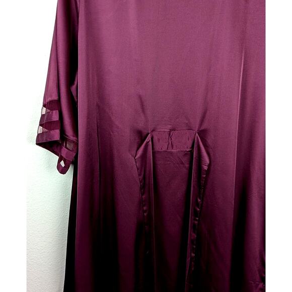 EkqouaerWmns robe poly charmeuse satin sz XL attached belt inside tie Bust to 46 - Picture 6 of 8